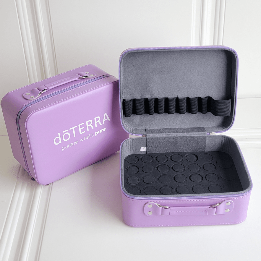 Сумка - кейс на 42 ячейки для флаконов от 5 до 30мл, с логотипом doTERRA